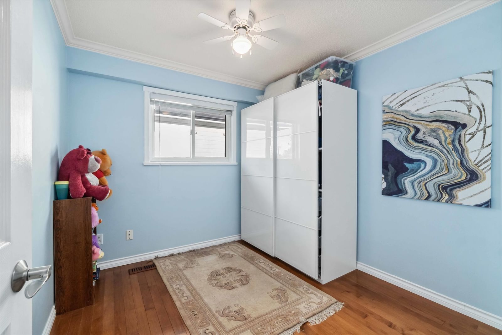 Listing Image 20