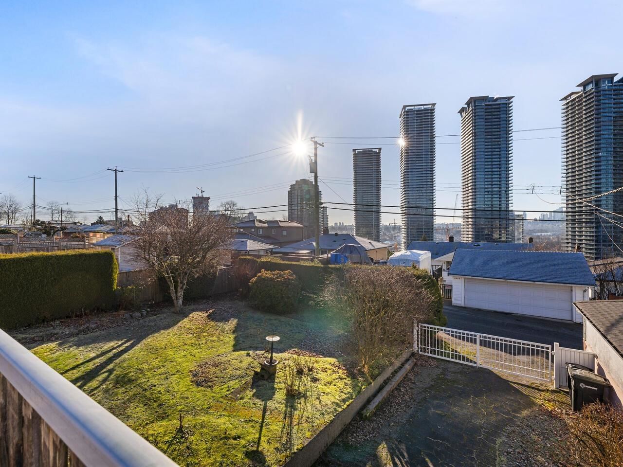 Listing Image 10