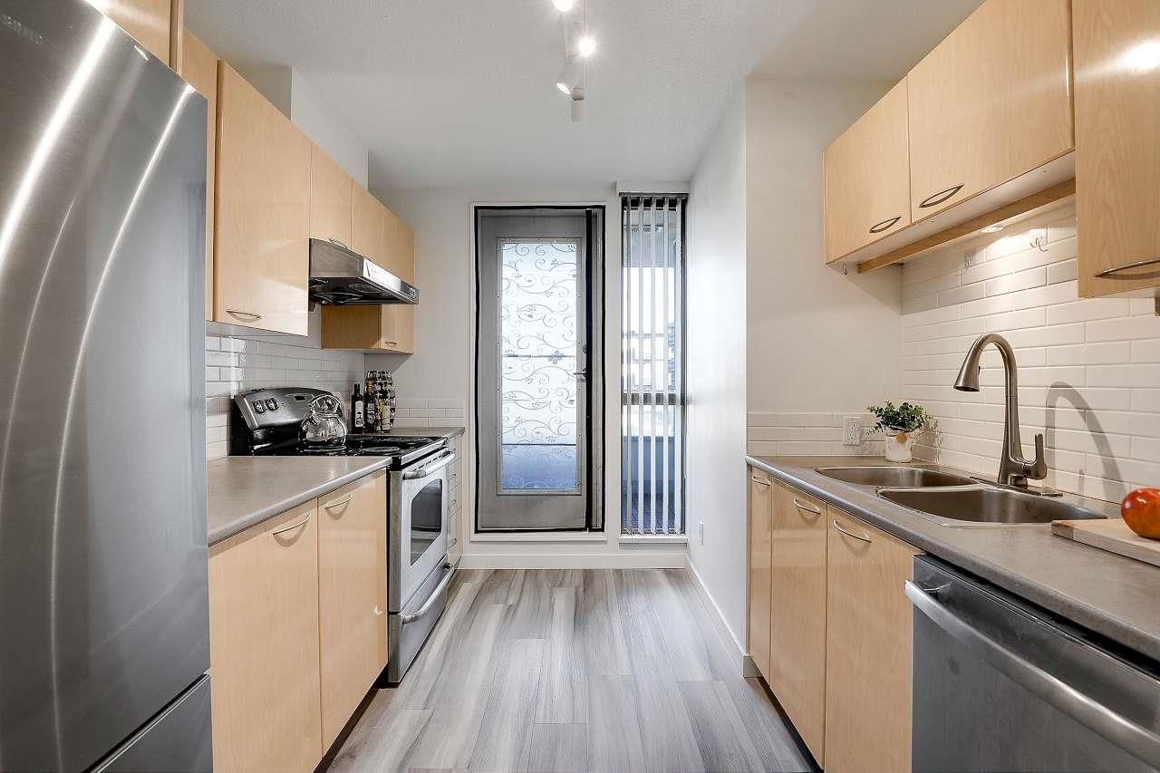 Listing Image 12