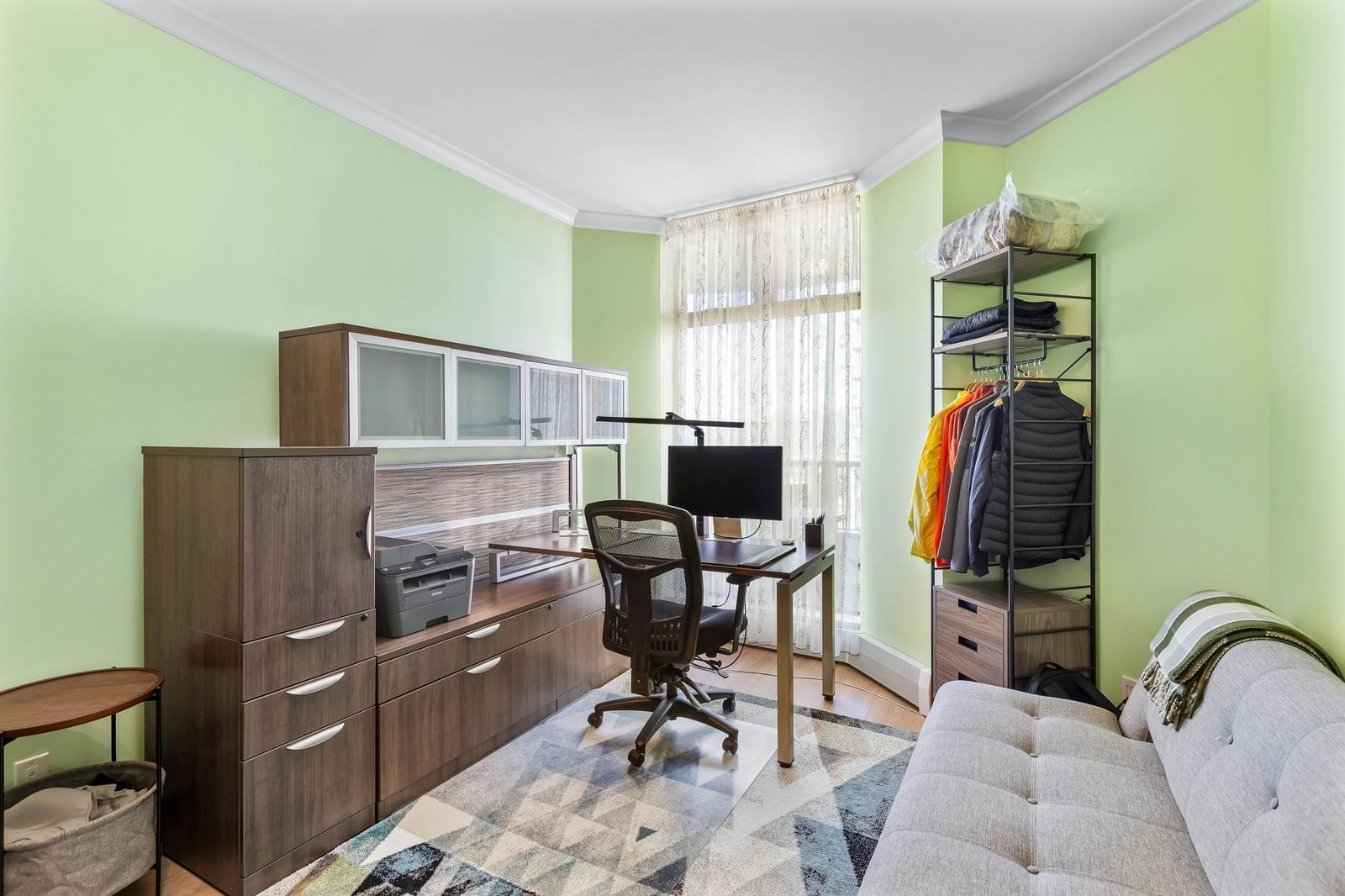 Listing Image 19