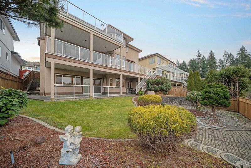 3062 Timber Court, Coquitlam, V3E 2Y8 | Image 3