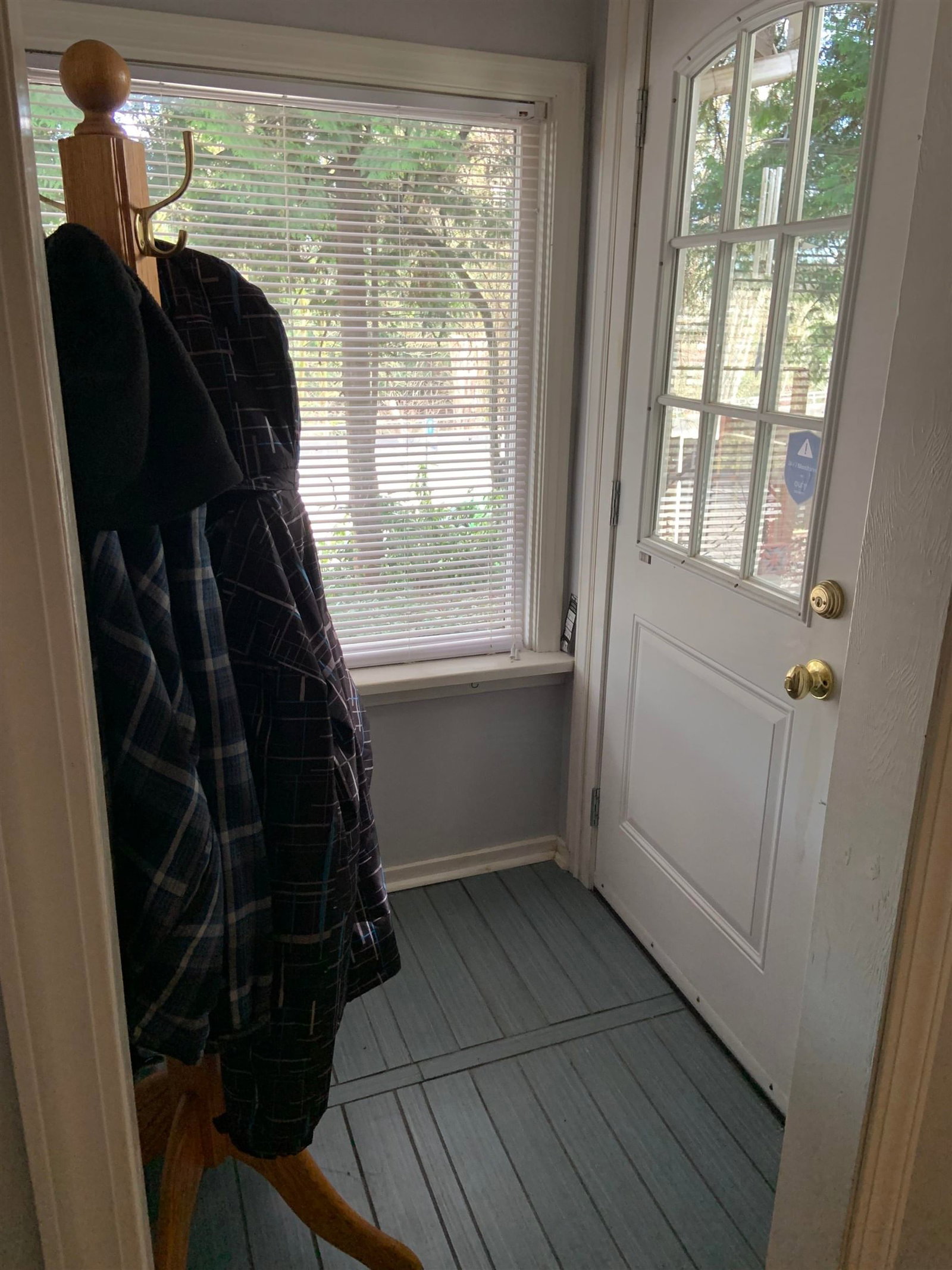 Listing Image 8