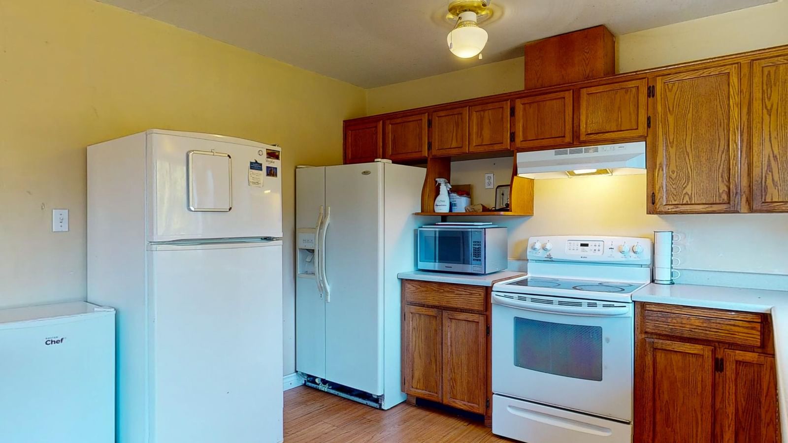 Listing Image 9