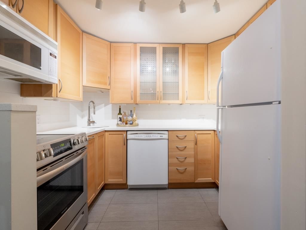 Listing Image 19