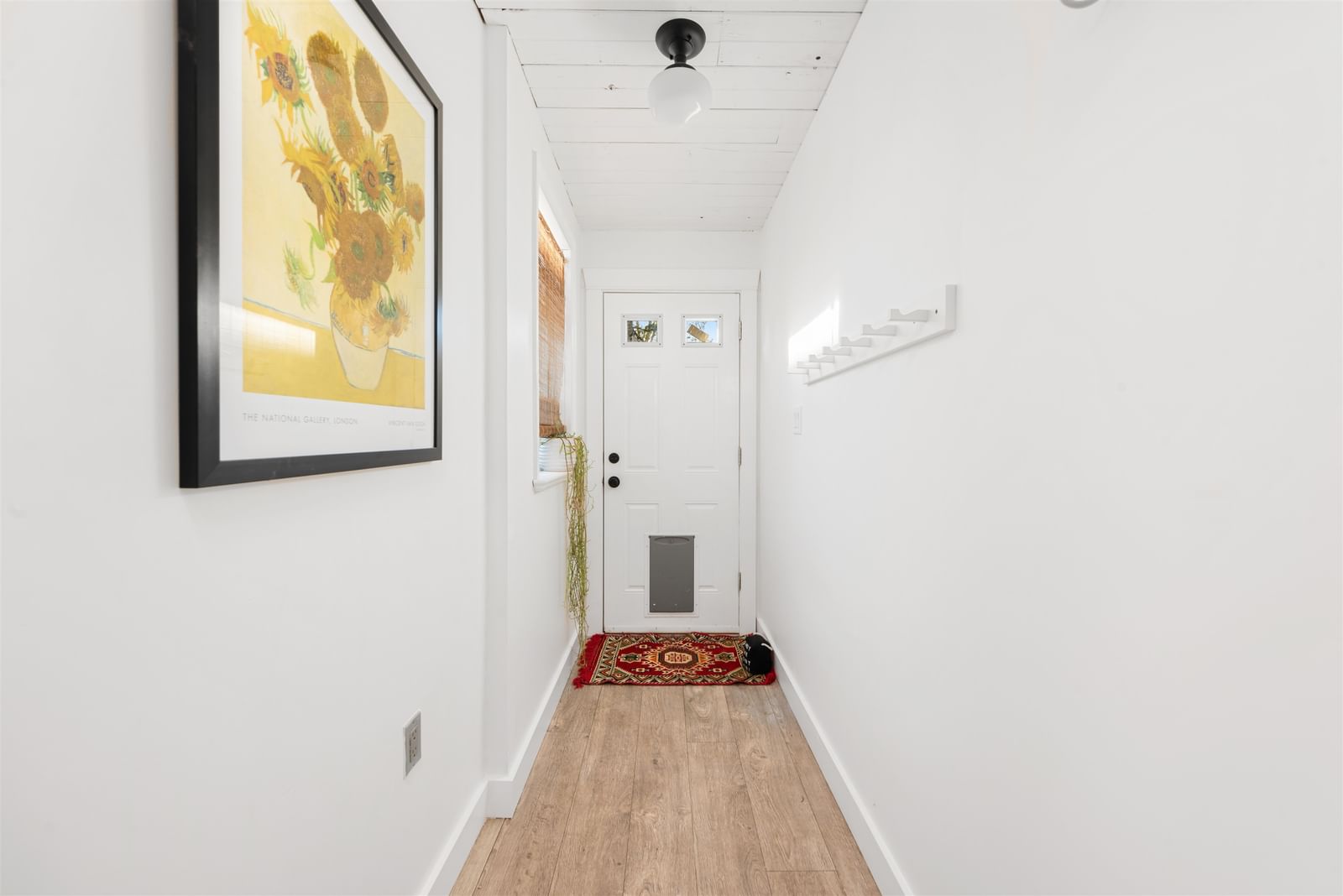 Listing Image 17