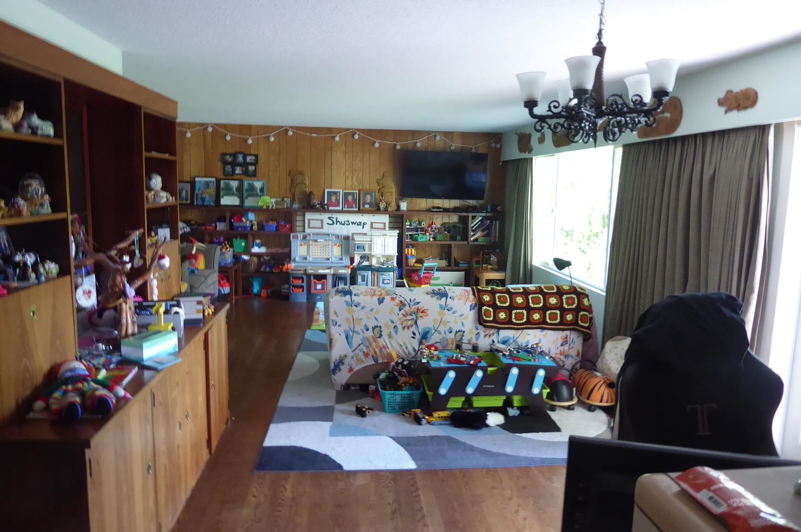 Listing photo 4