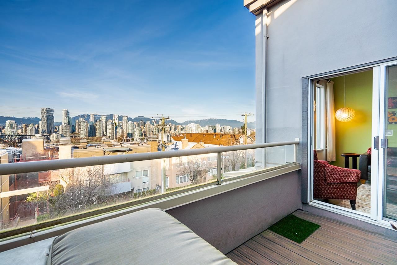 Listing Image 10