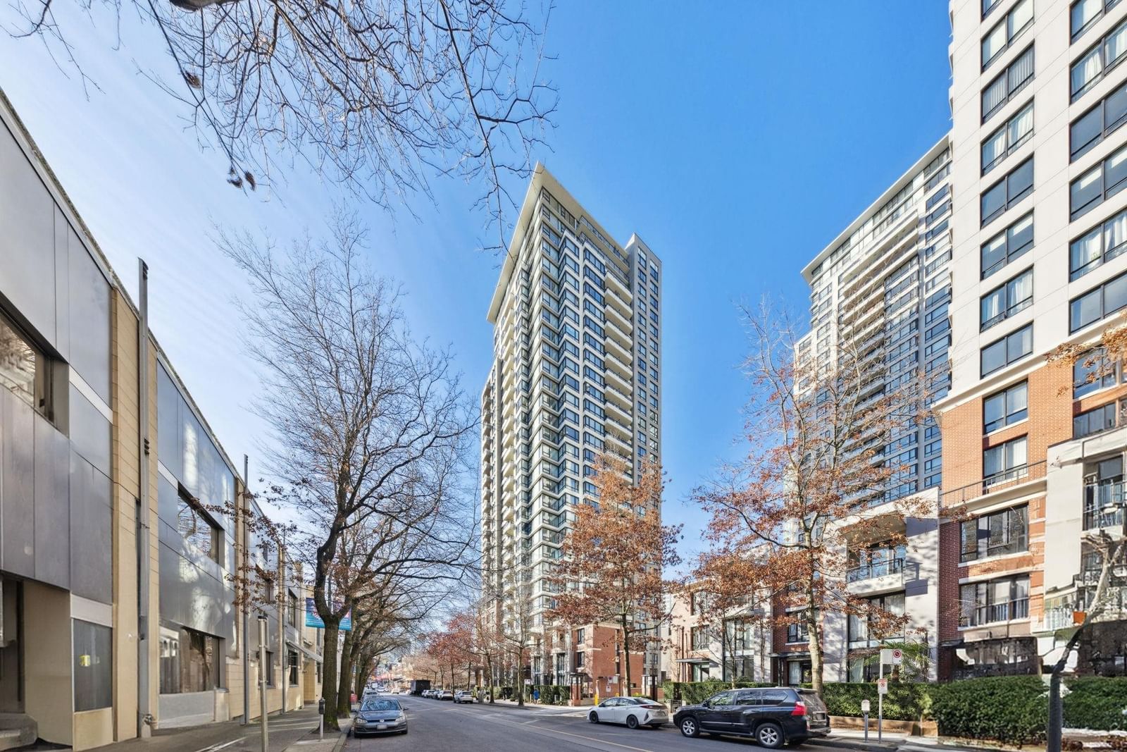 Listing Image 1