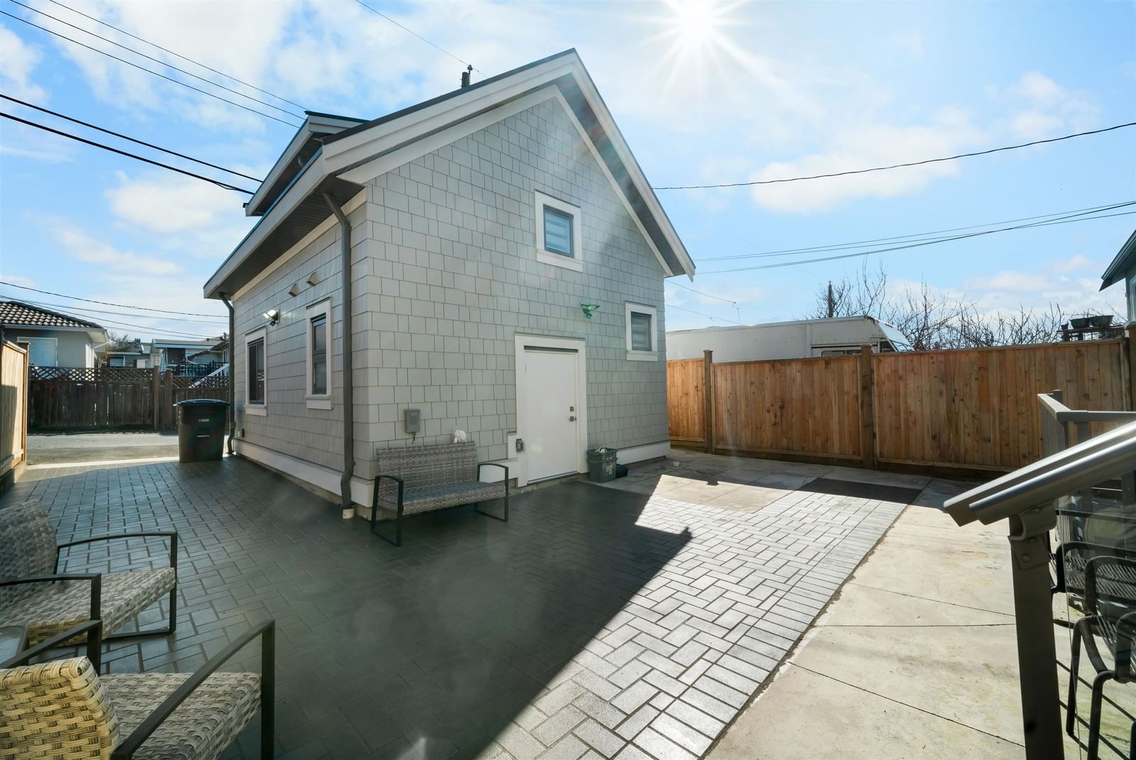 Listing Image 25