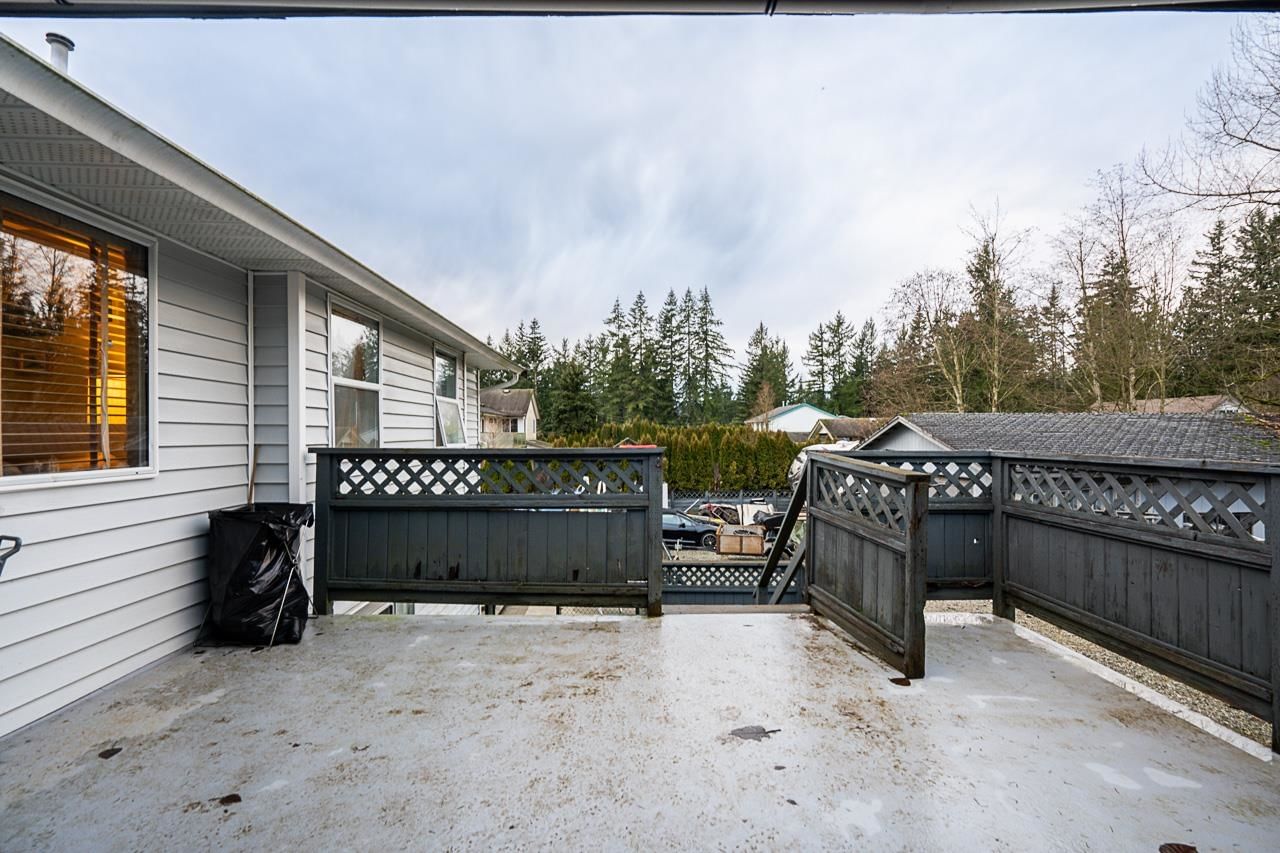 Listing Image 11