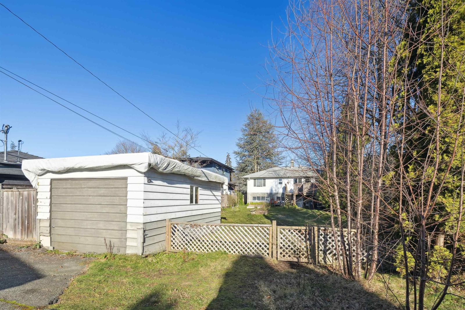 Listing Image 17