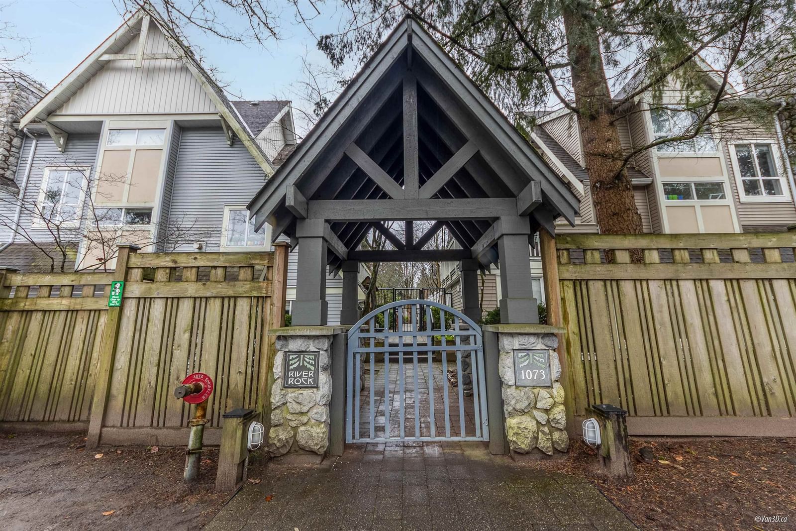 Listing Image 18