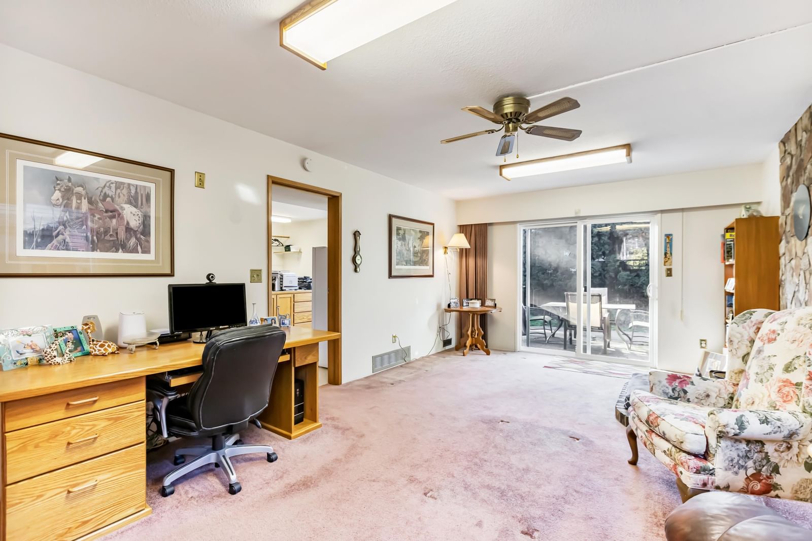 Listing Image 17