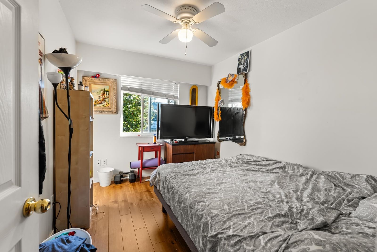 Listing Image 21