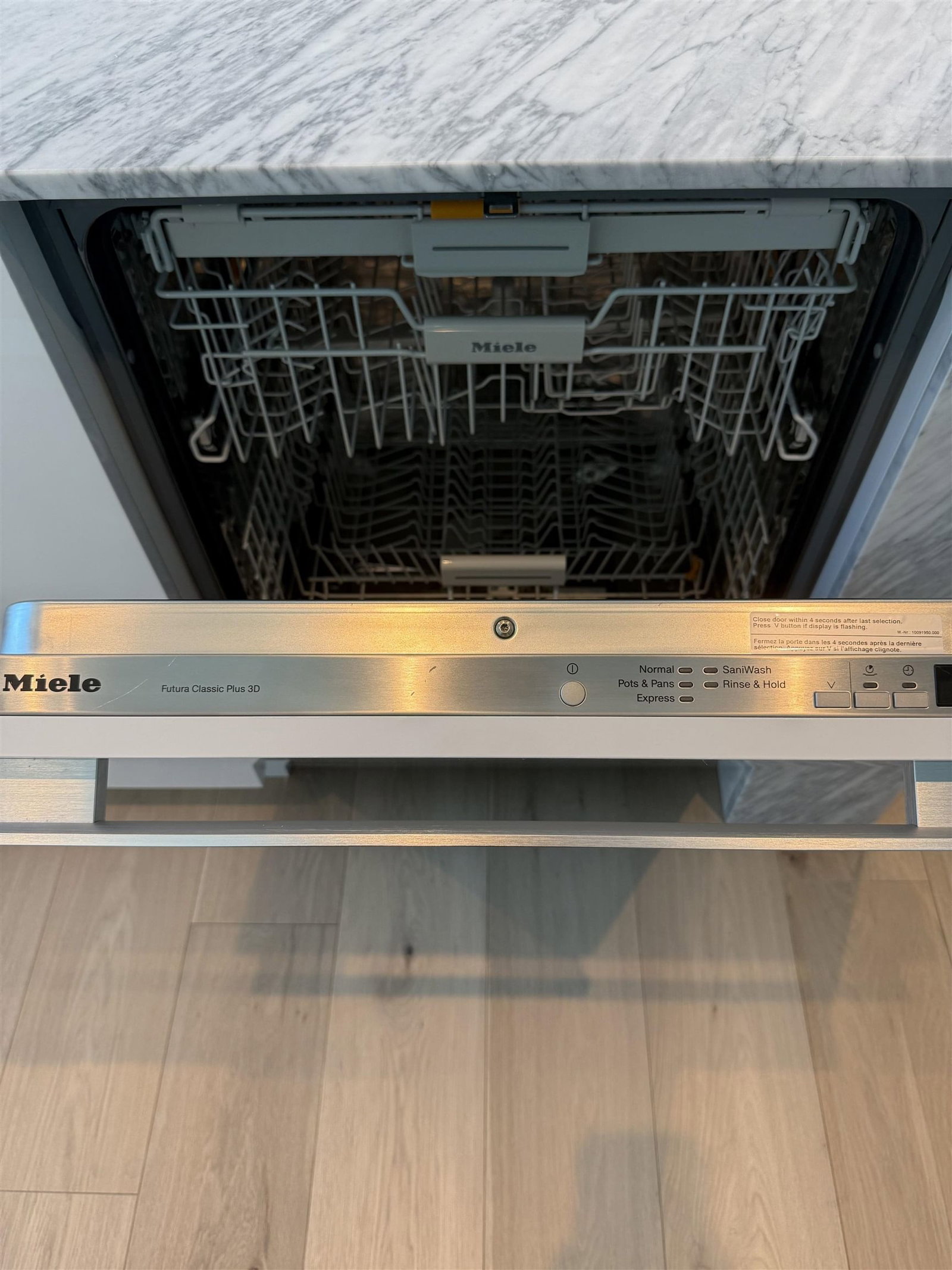 Listing Image 10