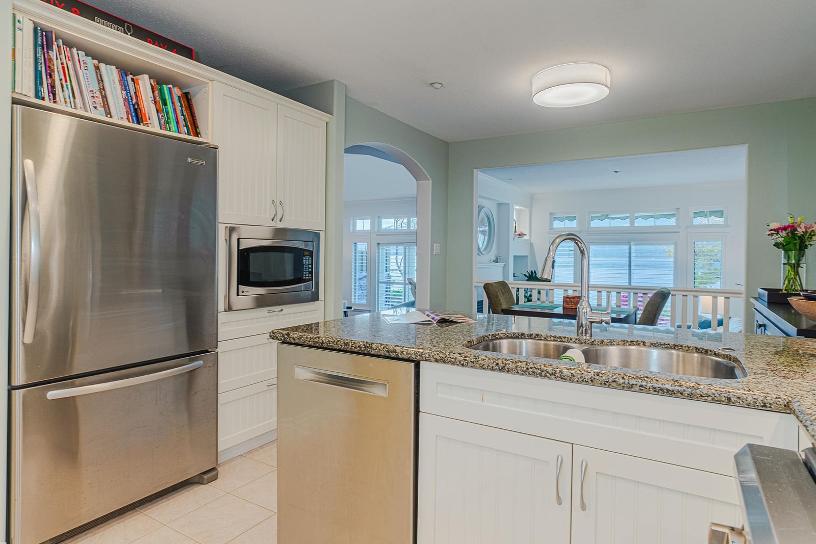 Listing Image 19