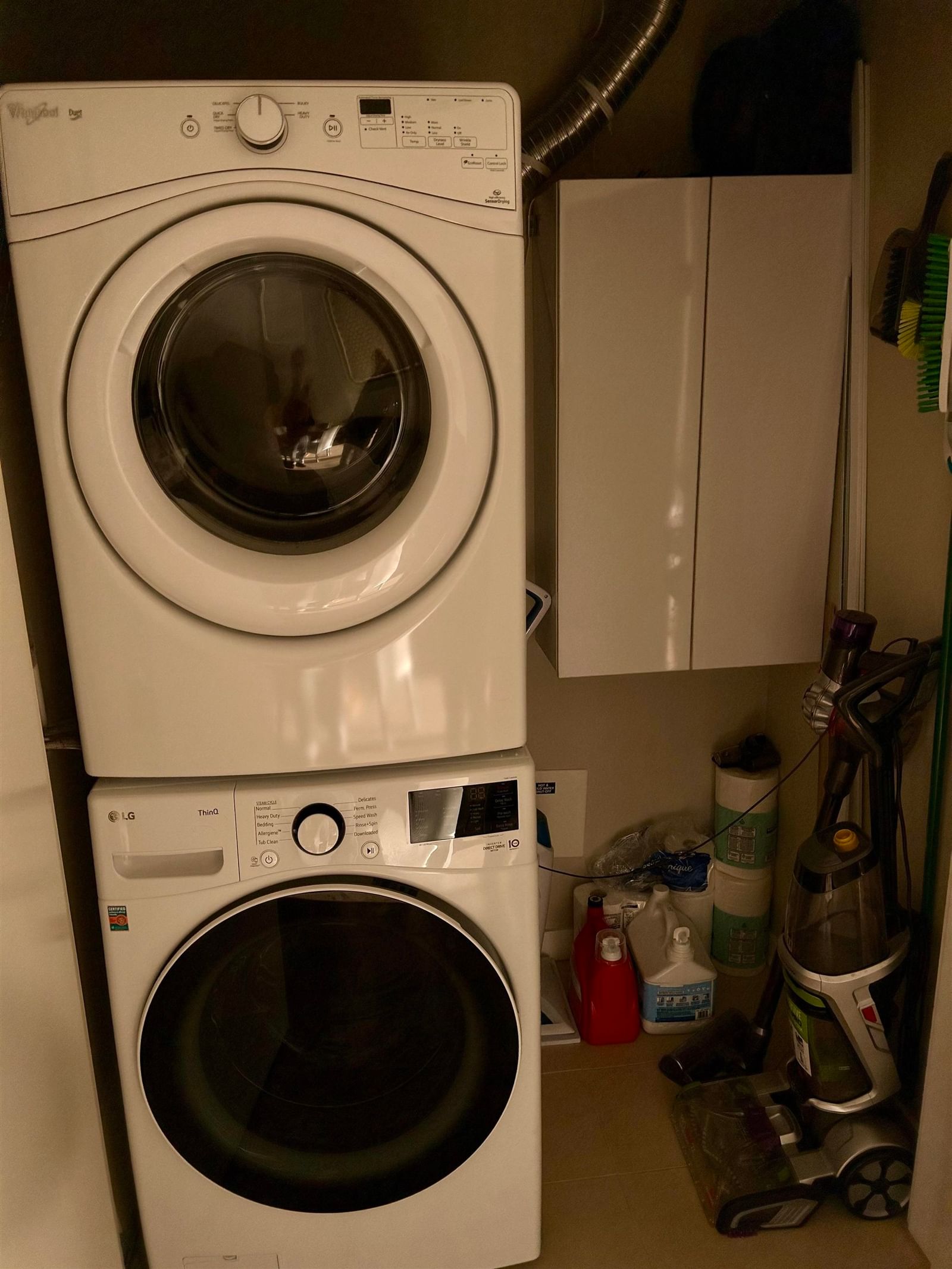 Listing Image 12