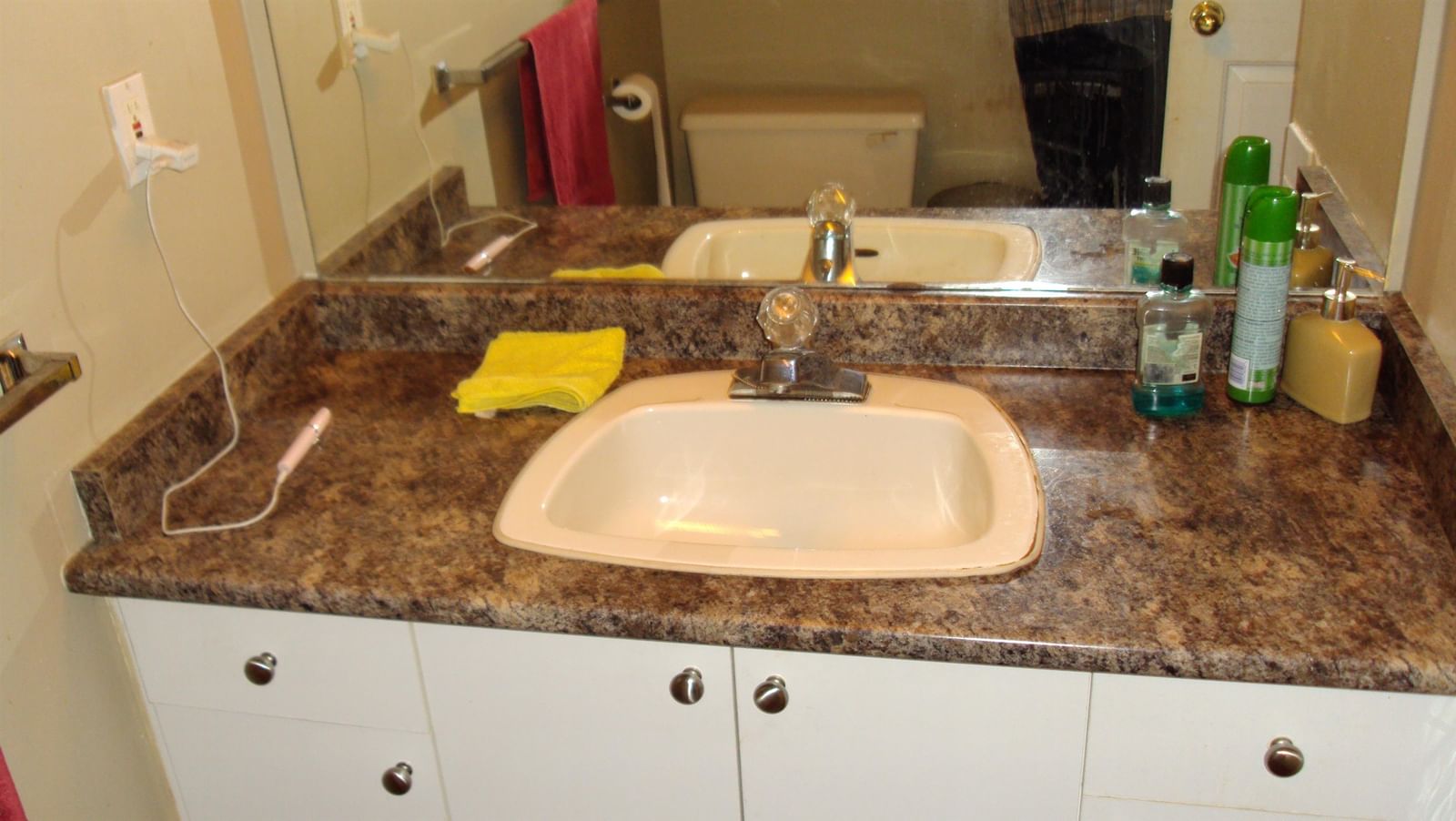 Listing Image 6
