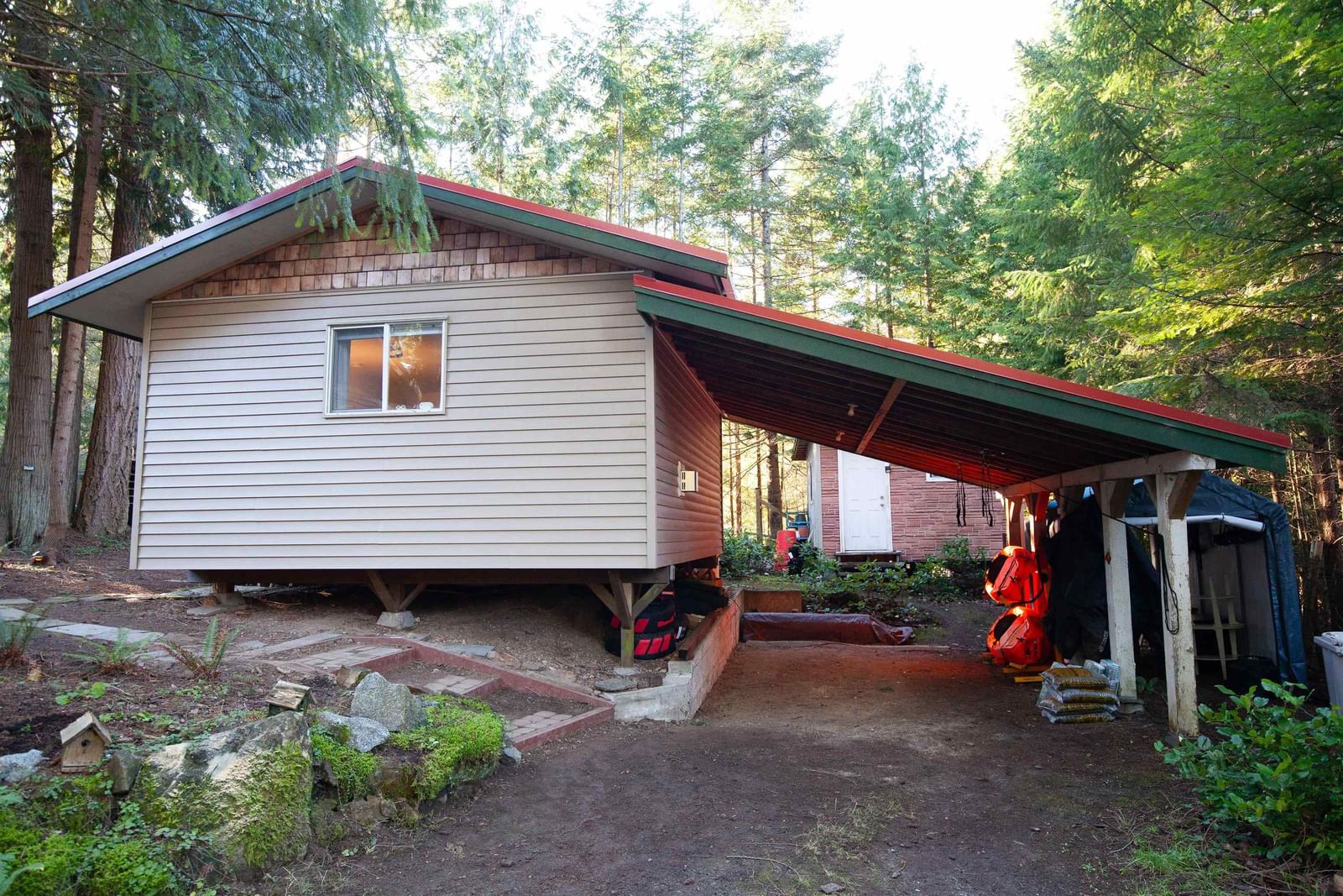 Listing Image 5