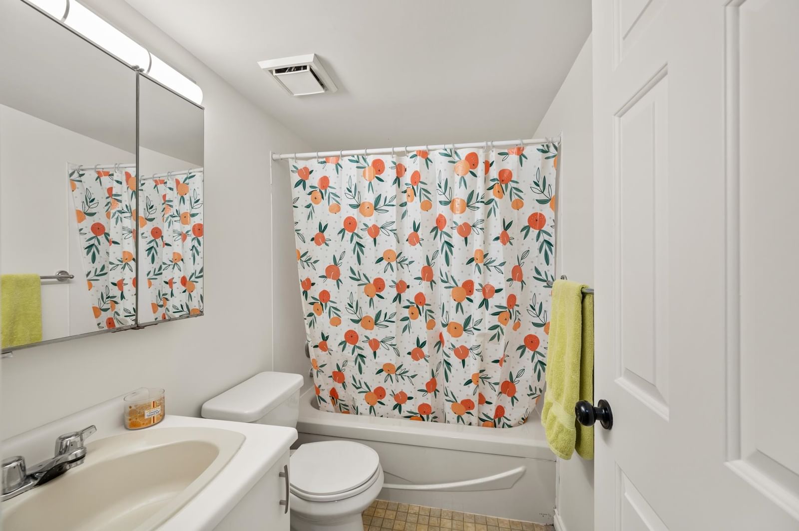 Listing Image 20
