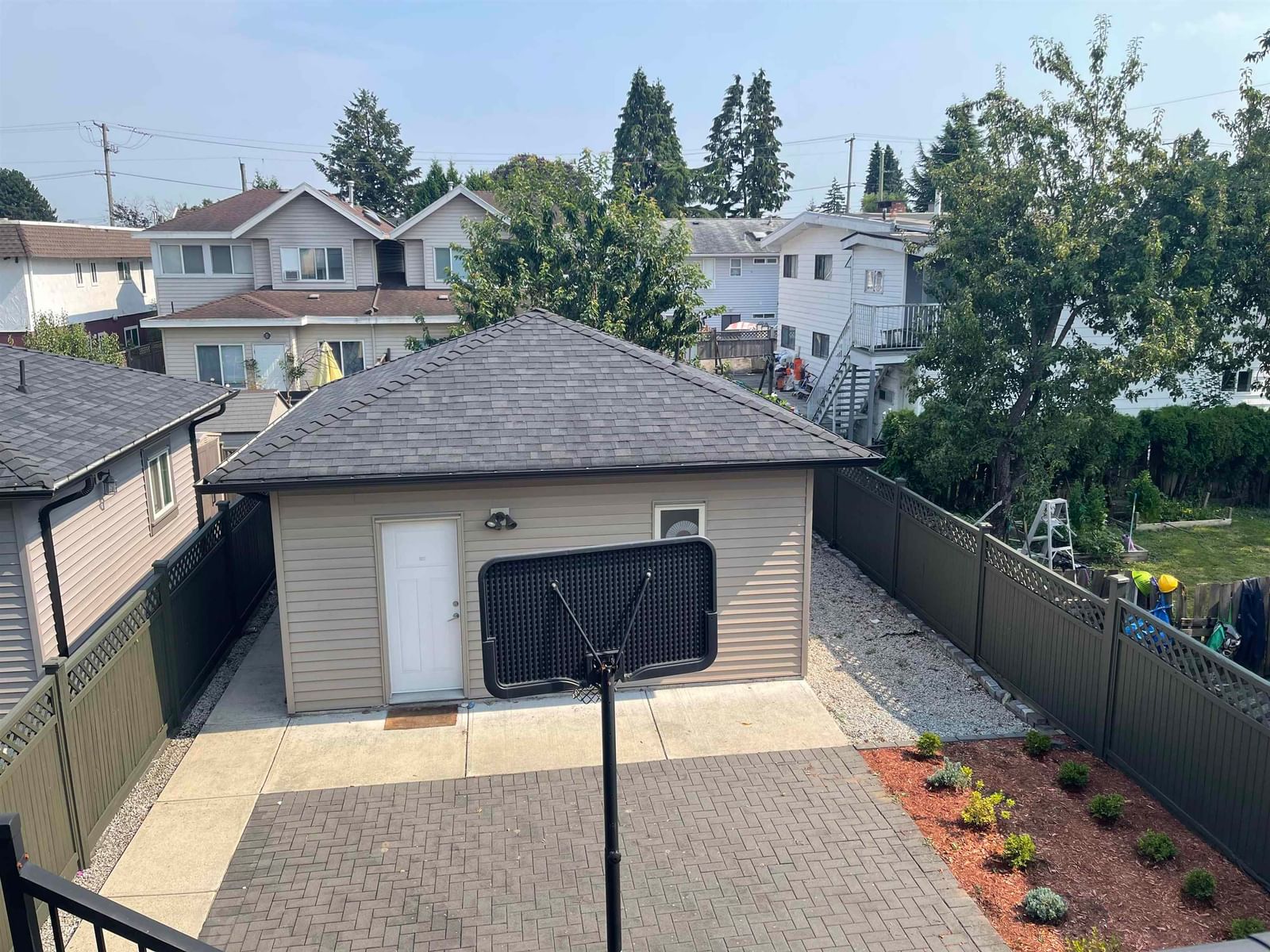 Listing Image 32