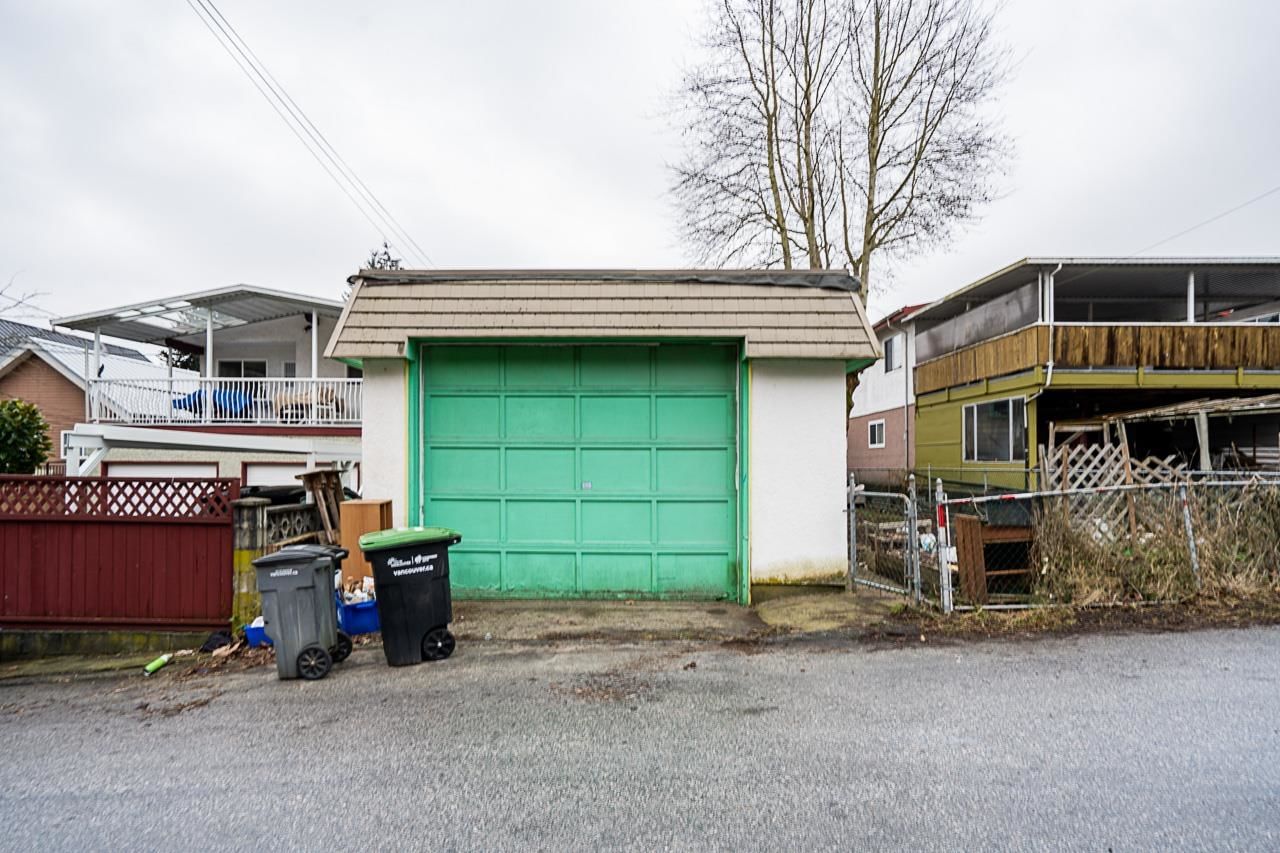 Listing Image 18