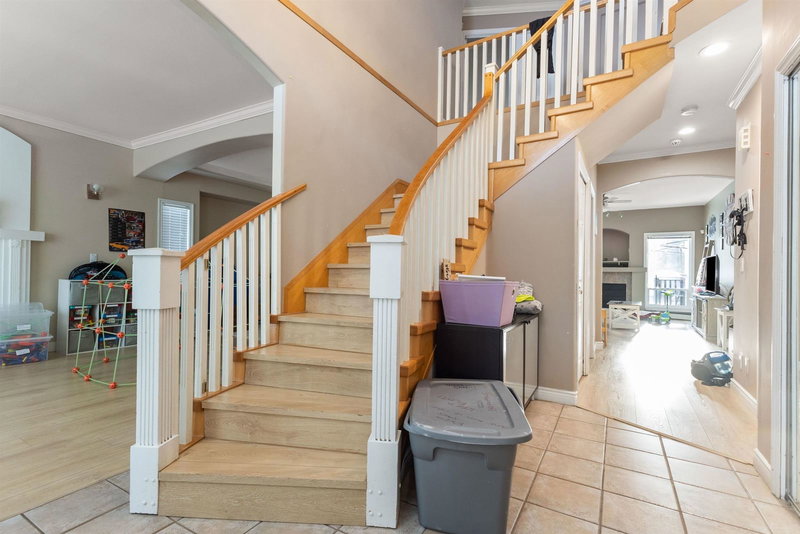 8004 Melburn Drive, Mission, V2V 7B6 | Image 3