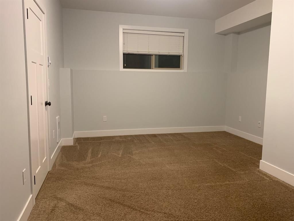 Listing Image 38