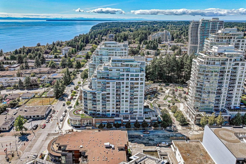 1302 - 1441 Johnston Road, White Rock, V4B 3Z4 | Image 3