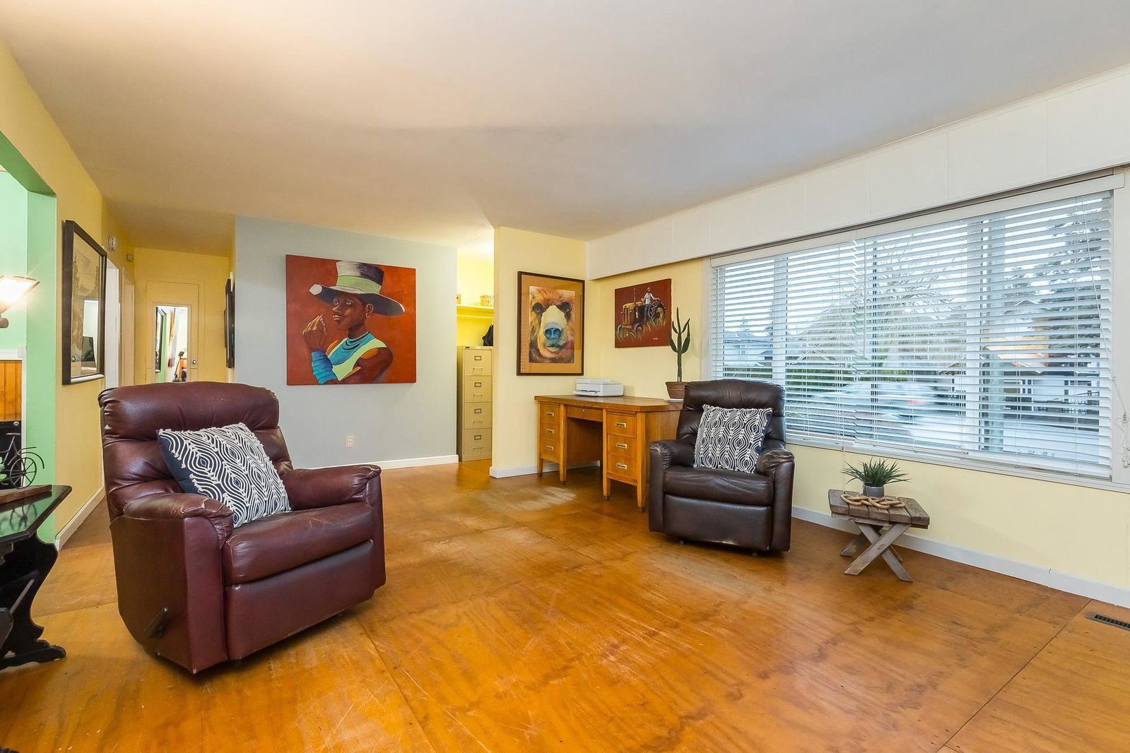 Listing Image 13