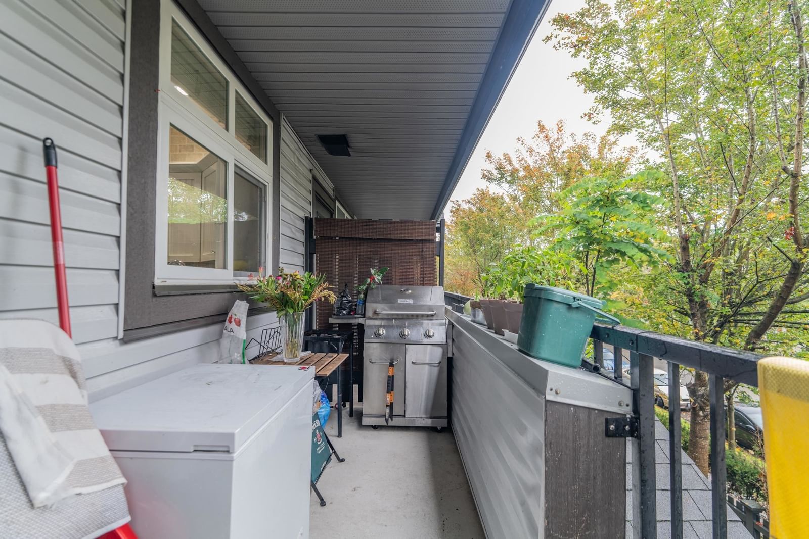 Listing Image 24