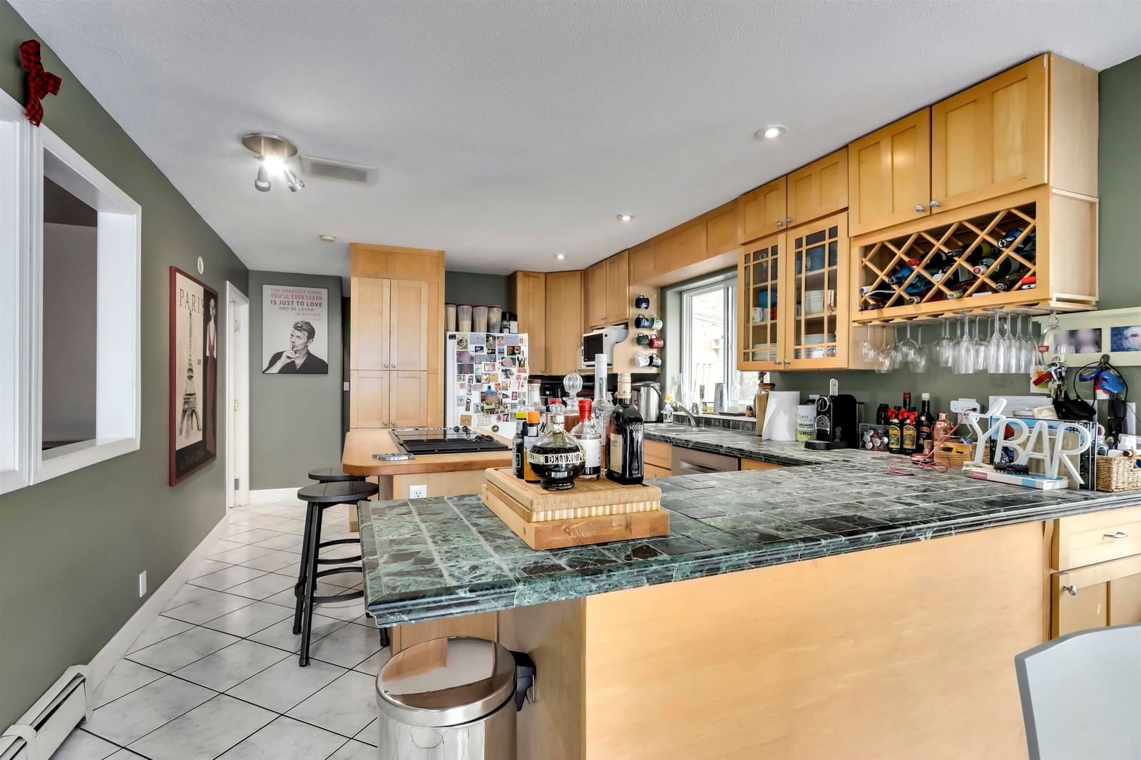 Listing Image 14