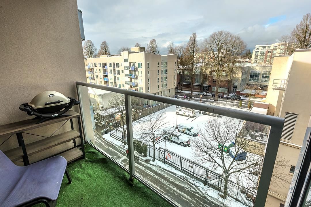 Listing Image 15
