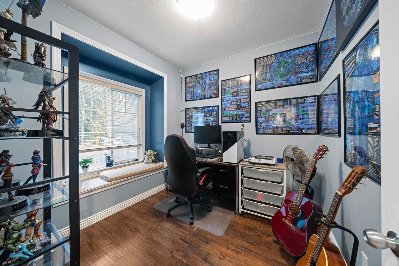 Listing Image 15
