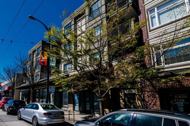 400 - 2741 Hastings Street