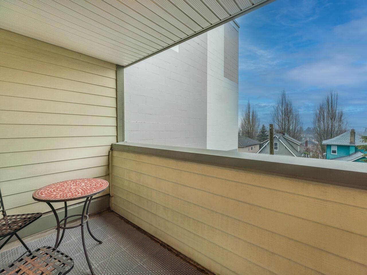Listing Image 17
