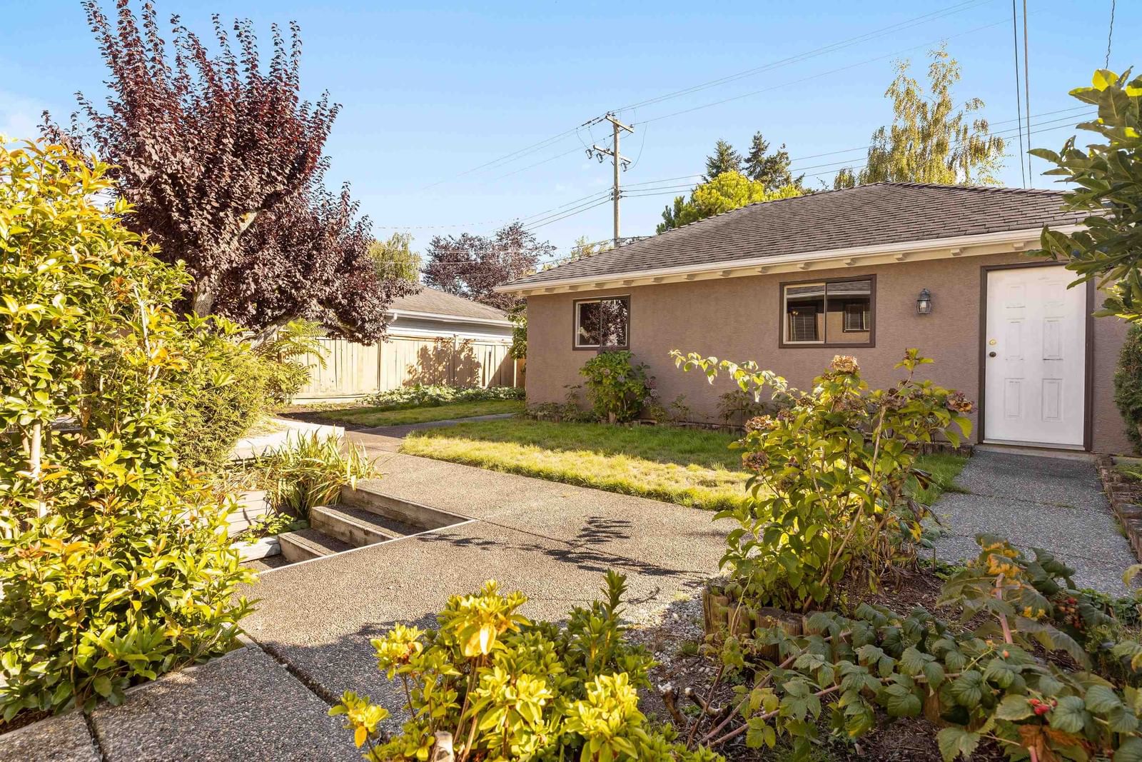 Listing Image 38