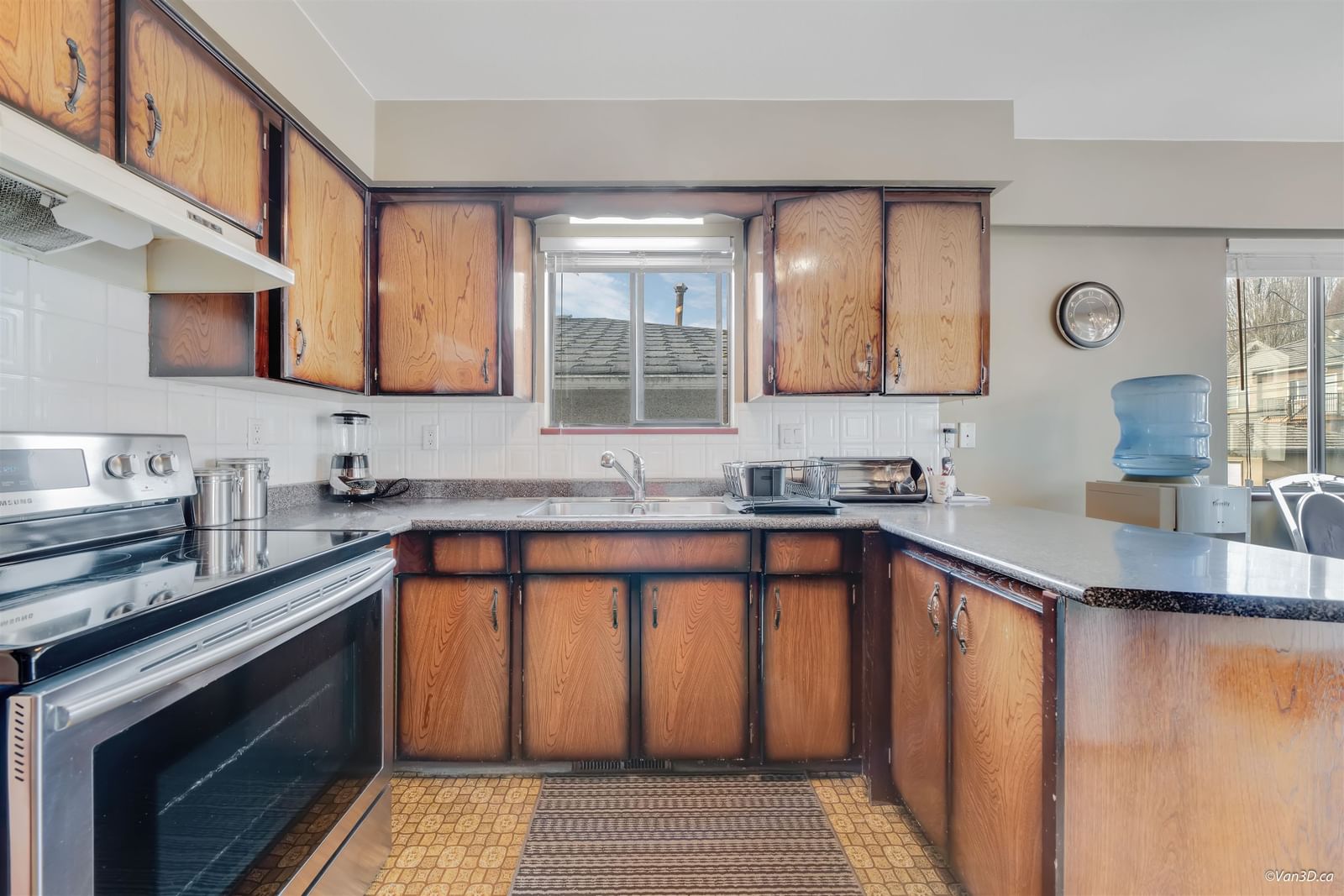 Listing Image 14