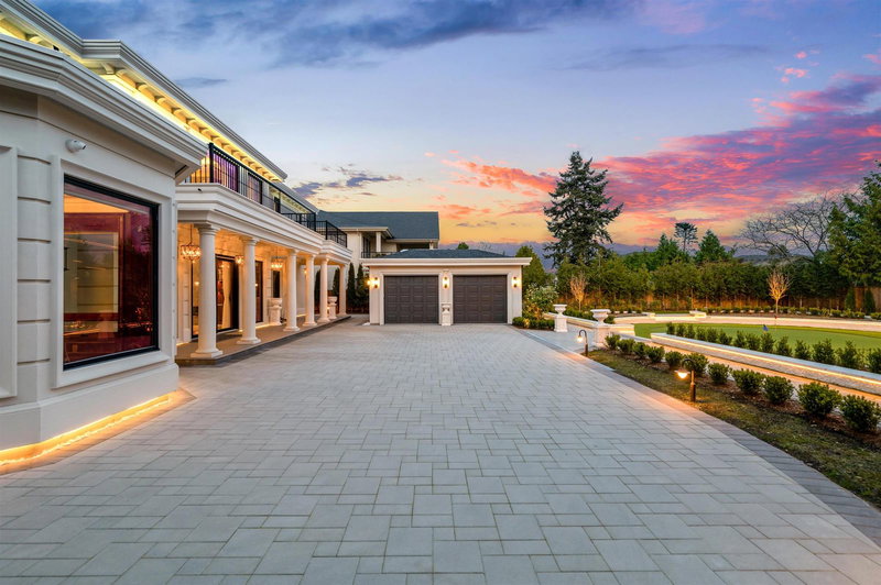 5680 Forsyth Crescent, Richmond, V7C 2C3 | Image 3