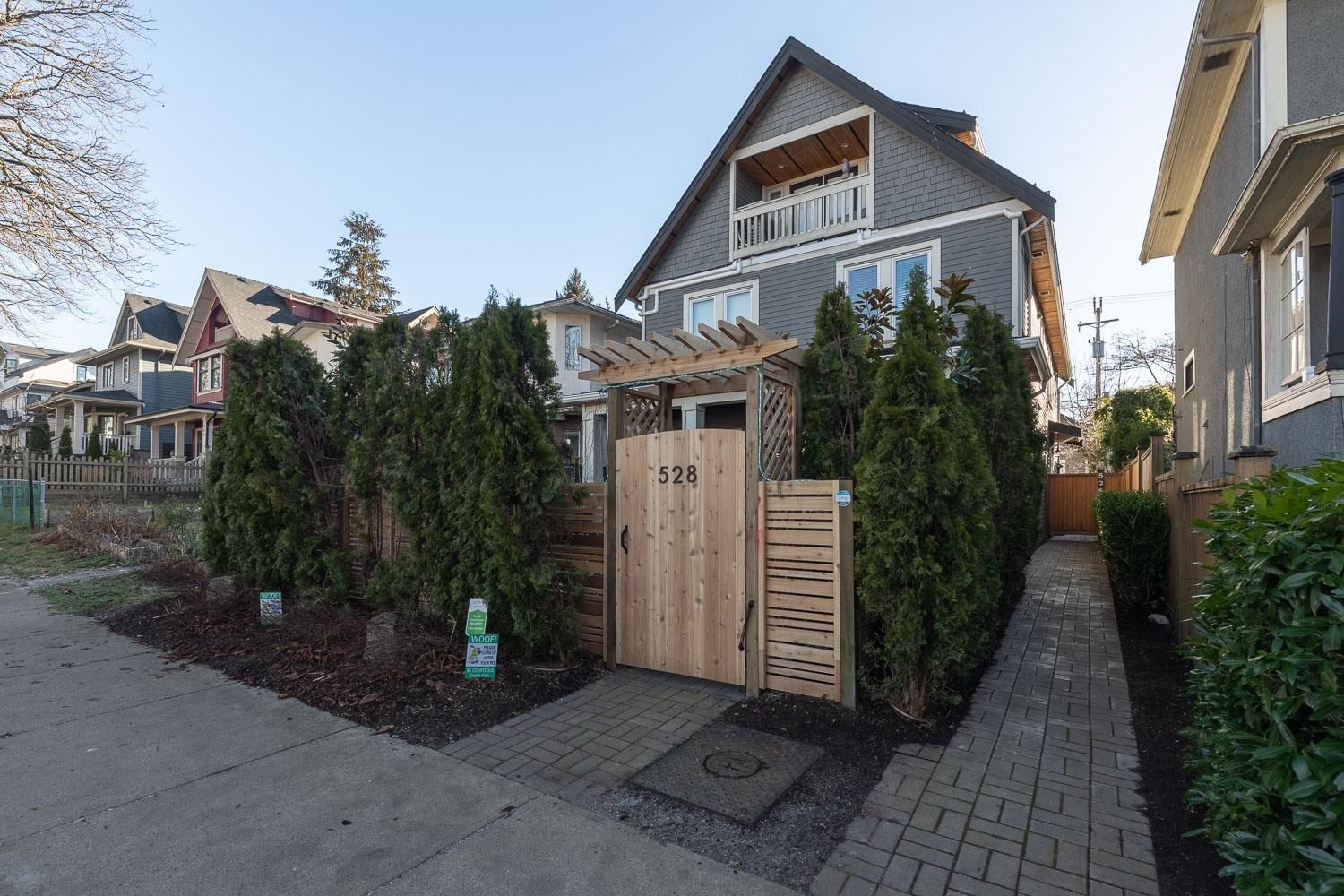 Listing Image 1