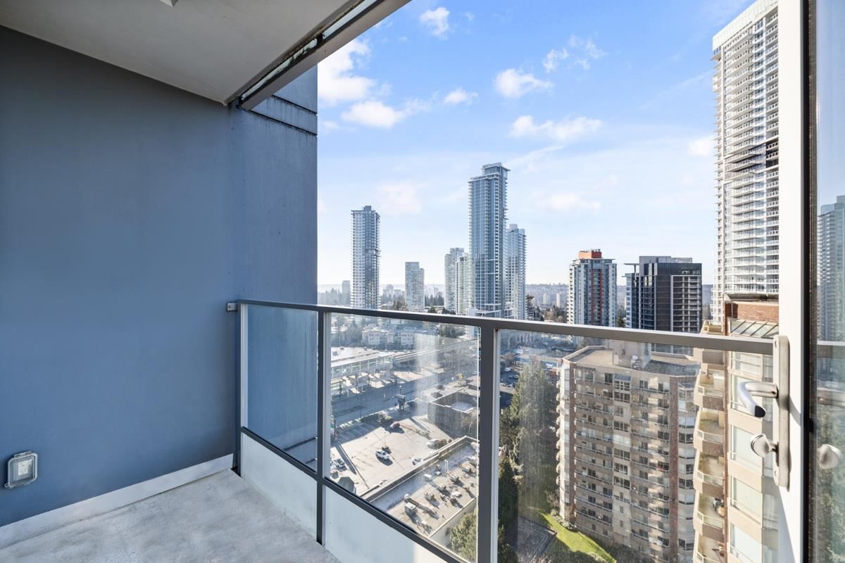 Listing Image 11