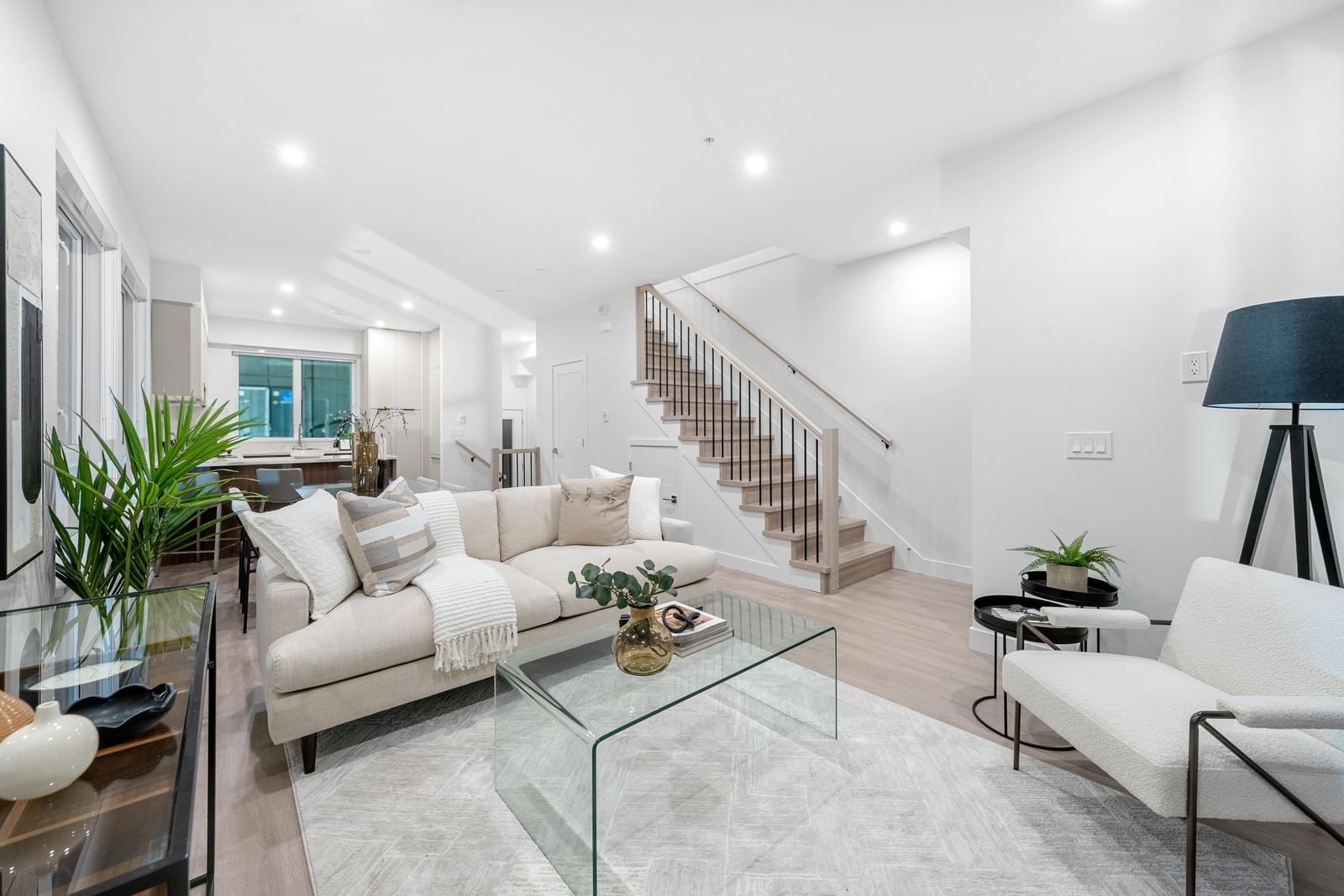 Listing Image 29