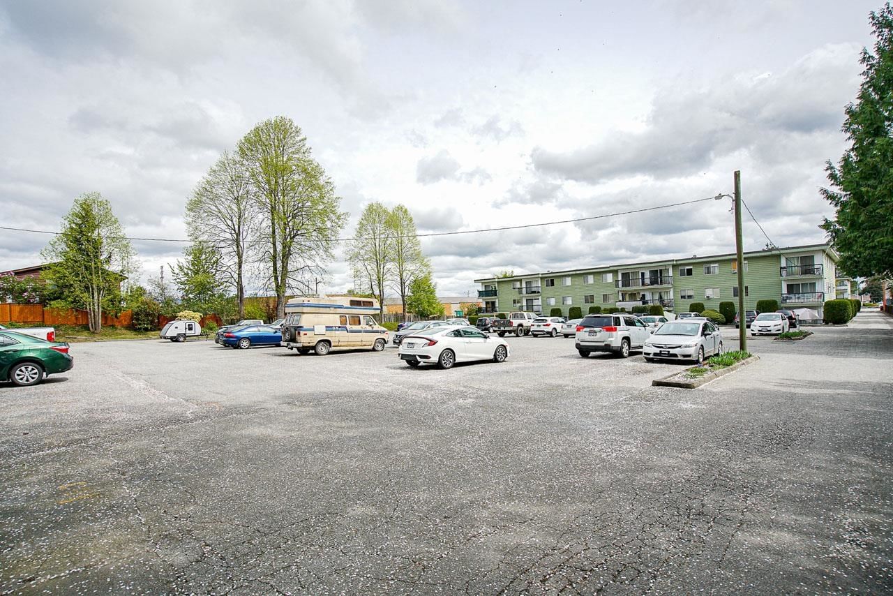 Listing Image 27