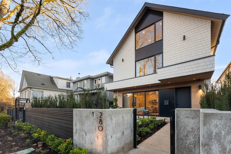 280 32 Avenue E #1, Vancouver, British Columbia