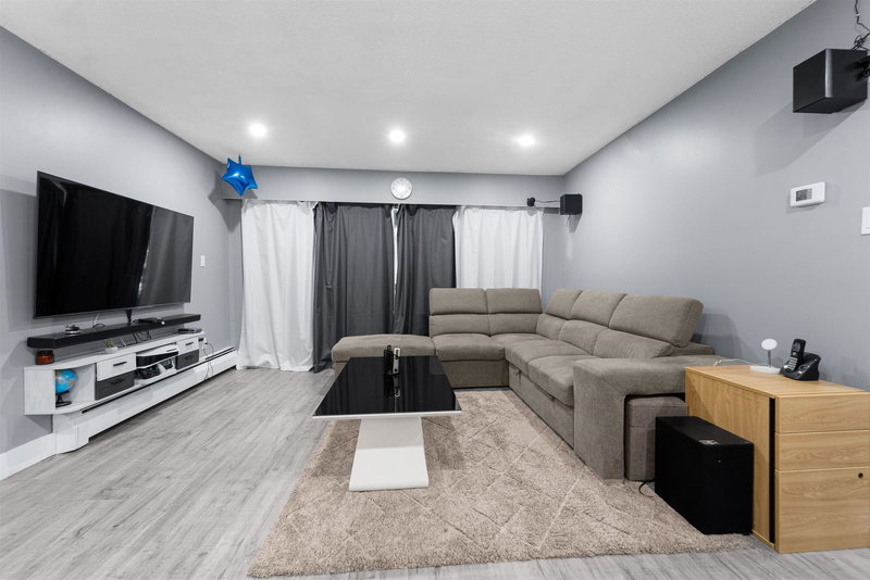 312 - 10061 150 Street, Surrey, V3R 4A7 | Image 2