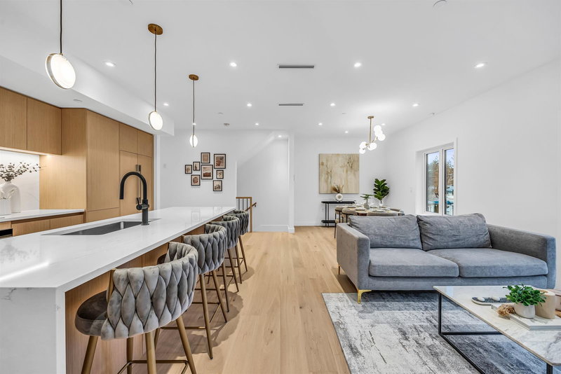 1012 52nd Avenue, Vancouver, V6P 1H5 | Image 3