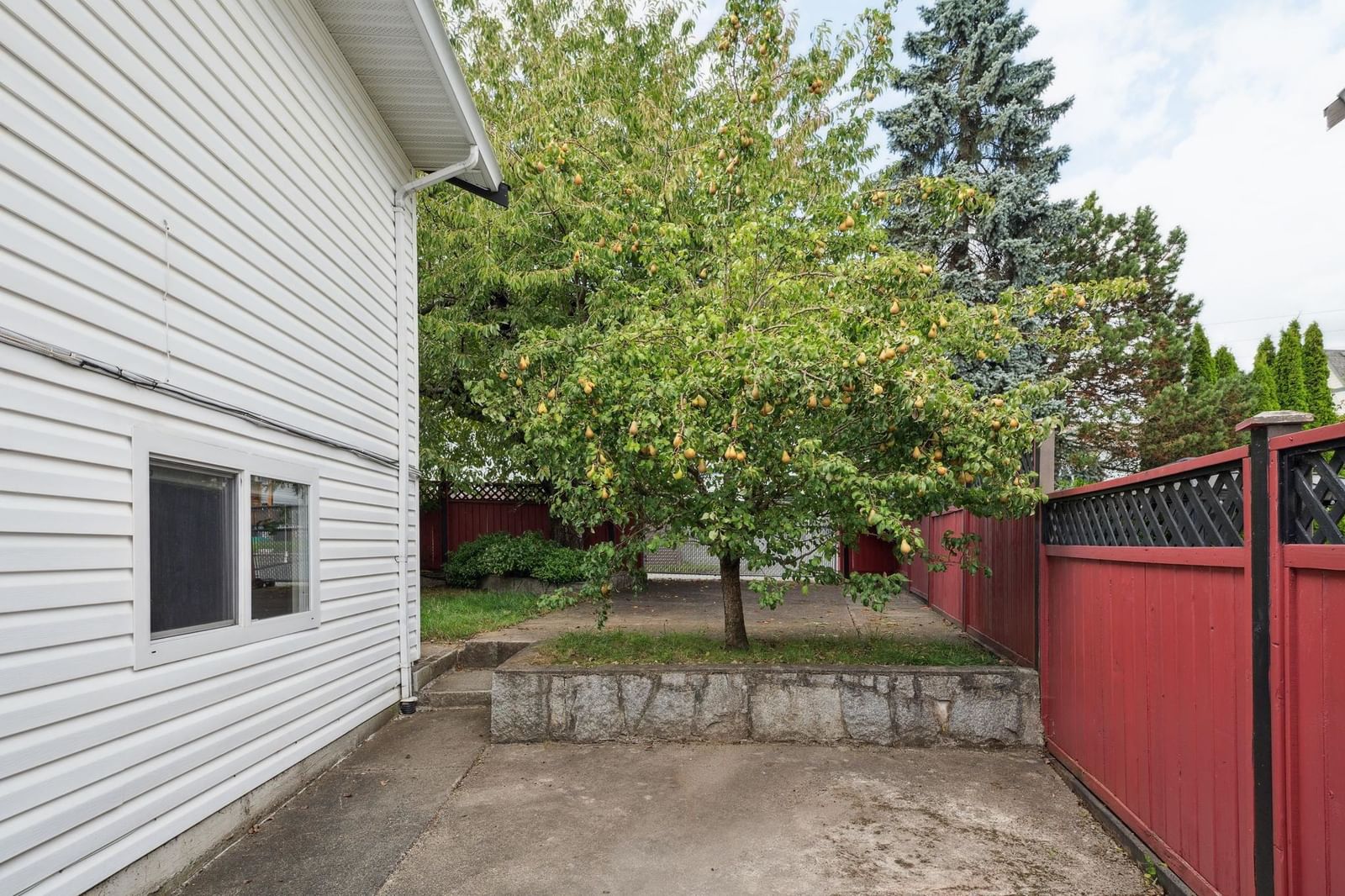 Listing Image 34