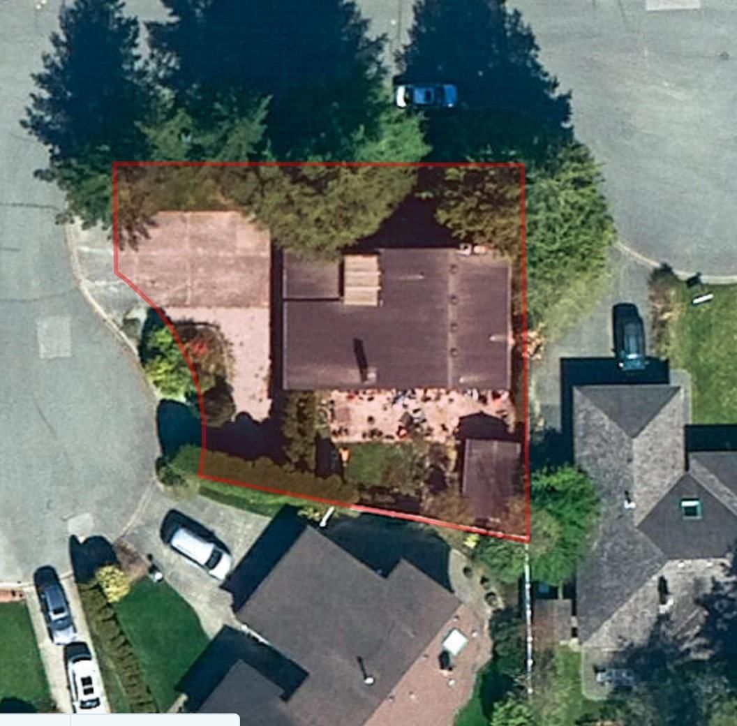 Listing Image 0