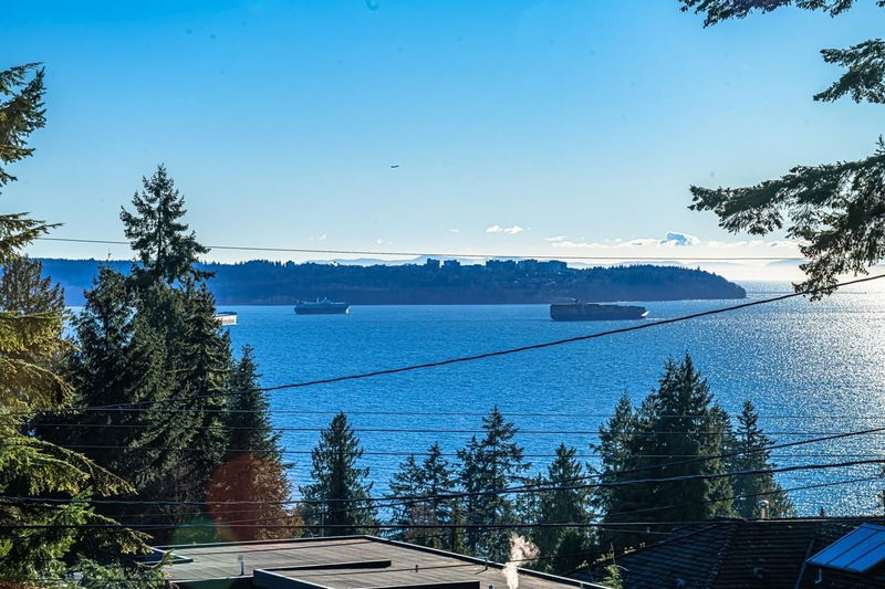 3175 Benbow Road, West Vancouver, British Columbia