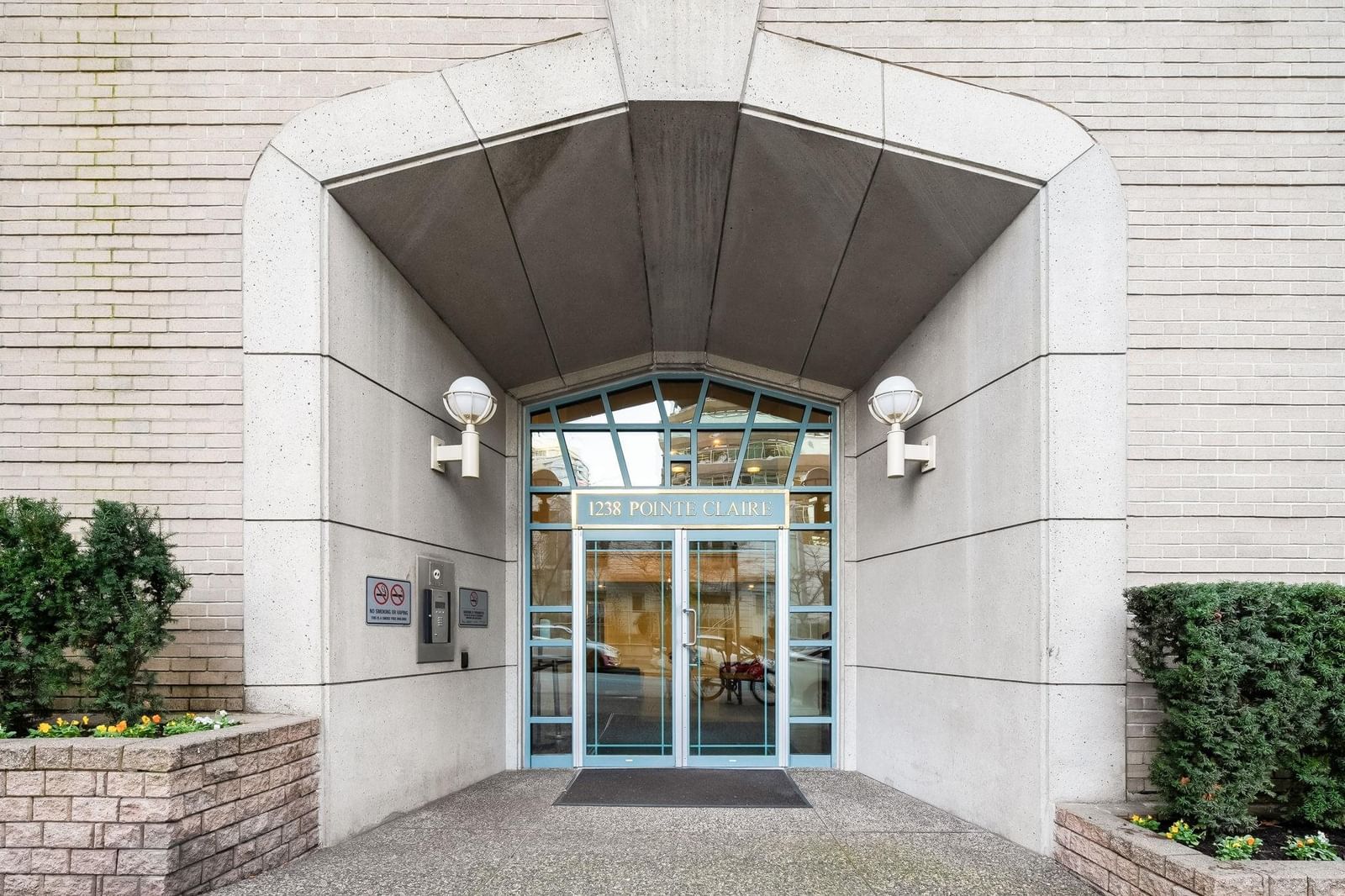 Listing Image 24